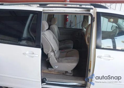 2006 Toyota Sienna Le z USA, uszkodzony, nr VIN 5TDZA23C76S581766